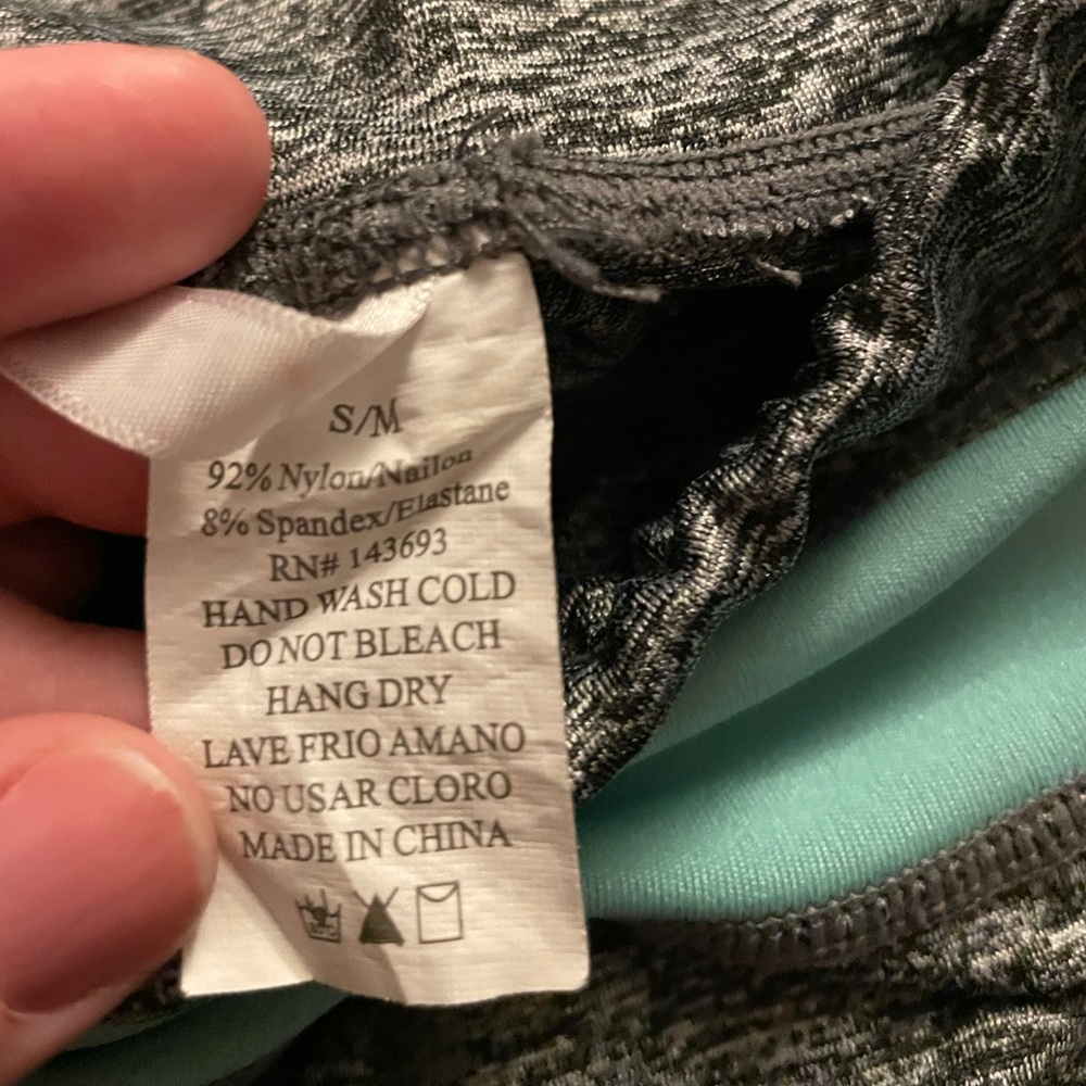 Capri Workout Pants - Picture 4 of 4